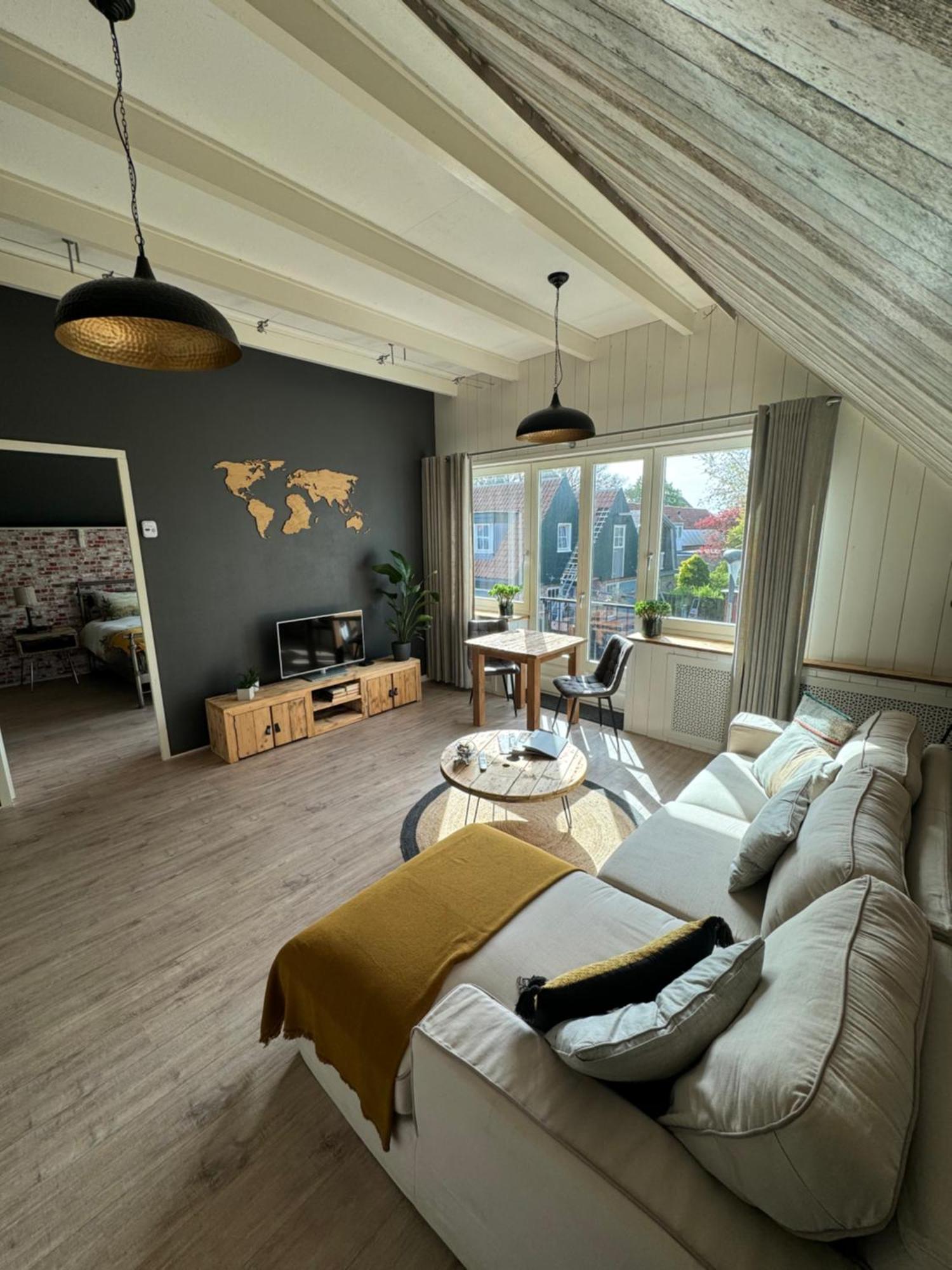 Ontbijt Bij De Boerenmeid Hoogwoud Exterior foto
