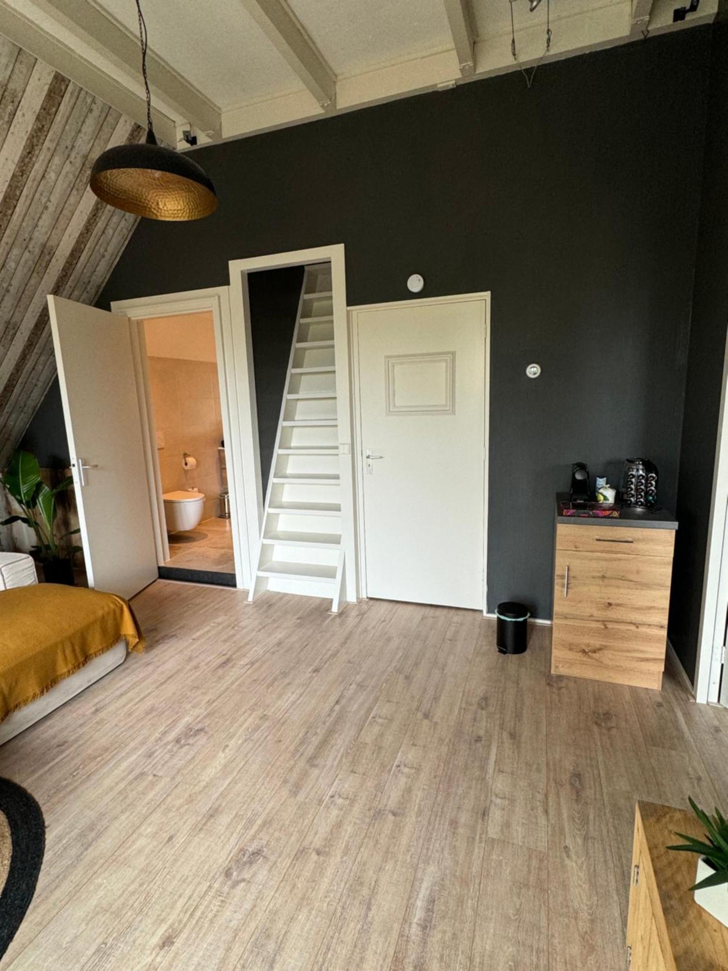 Ontbijt Bij De Boerenmeid Hoogwoud Exterior foto